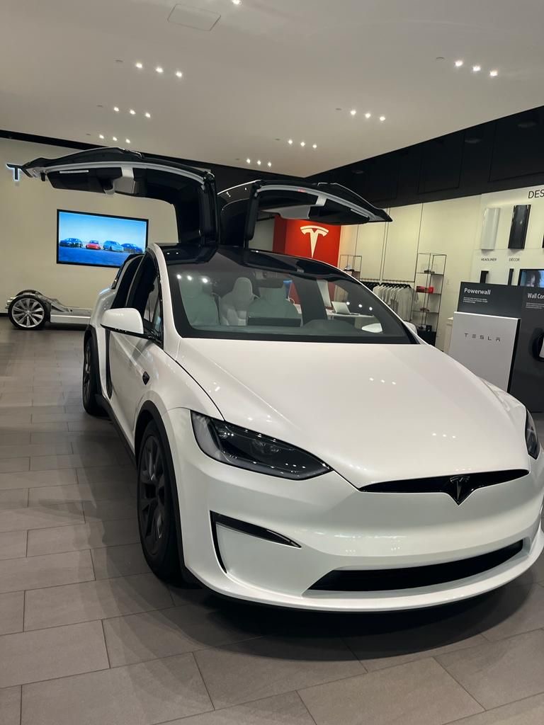 Tesla Model 3 Long Range